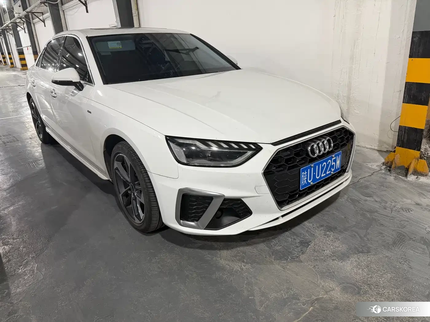 Audi A4L 2024 Белый из Китая, фото 3