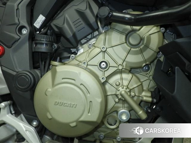 Проданный OTHER DUCATI MULTISTRADA V4 RALLY id 3996784 из Японии, фото 17