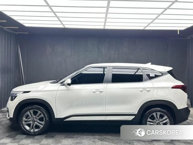 Kia Seltos id 4936411 из Кореи 11