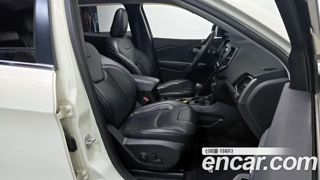 Jeep Cherokee (KL) id 2680720 из Кореи 13