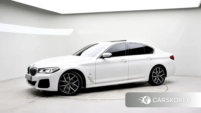 BMW 5 Series (G30) id 3650533 из Кореи 13