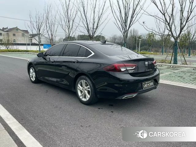 Buick Regal 2023 Черный из Китая, фото 3