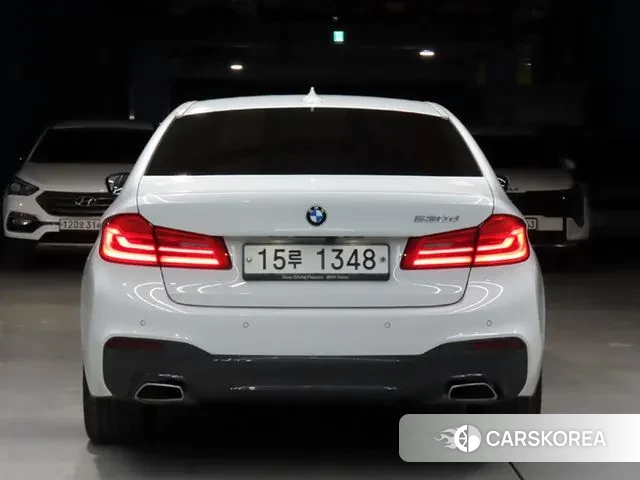 BMW 5 Series (G30) id 3469943 из Кореи 13