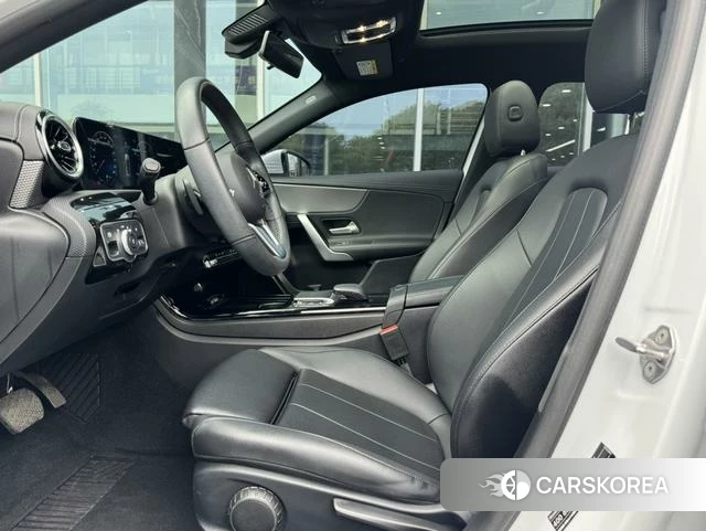 Mercedes-Benz Class A id 4265928 из Китая 7