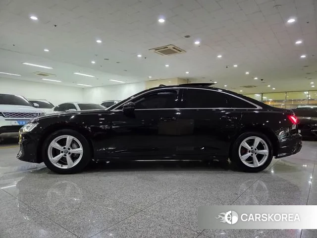 Audi A6 (C8) id 3530570 из Кореи 13