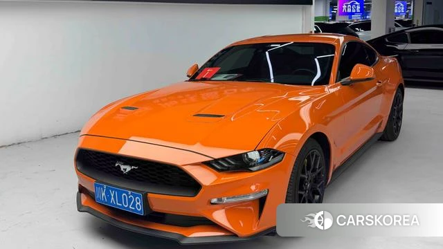 Ford Mustang 2022 Оранжевый из Китая, фото 3