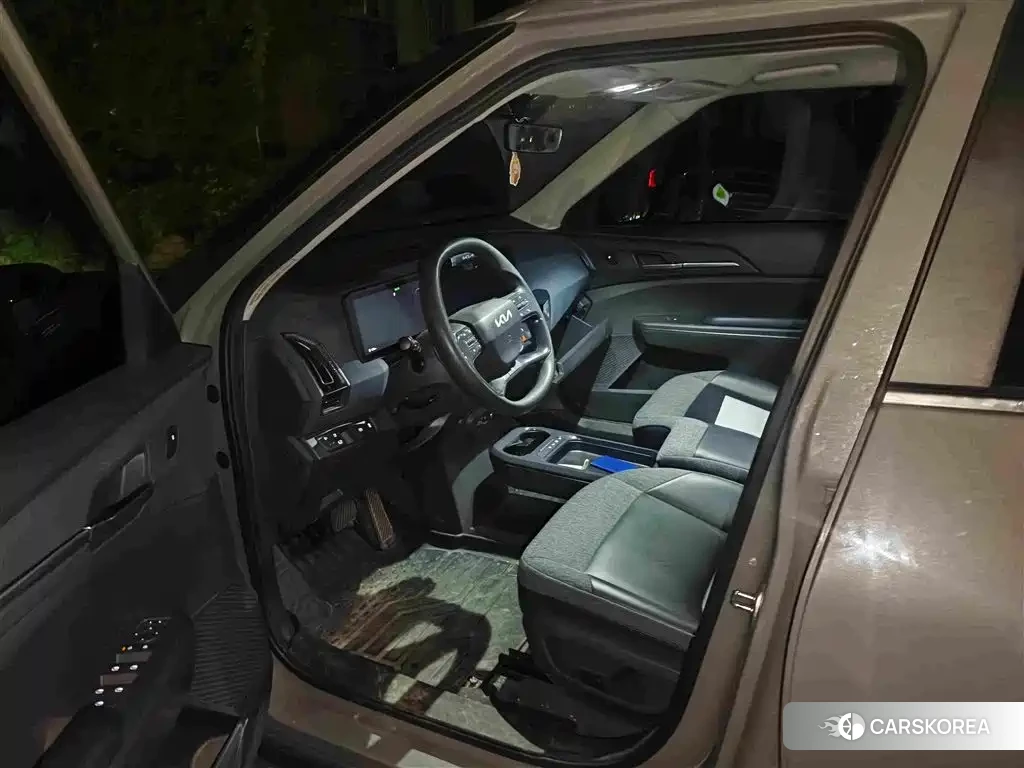 Kia EV5 2024 Silver/gray из Китая, фото 3