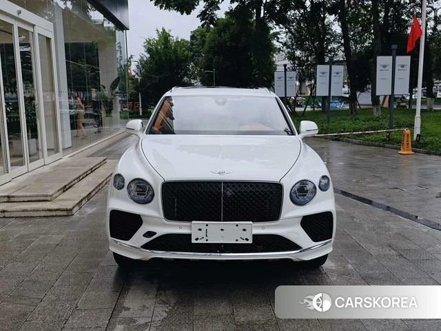 Bentley Tim Yue 2024 Белый из Китая, фото 6