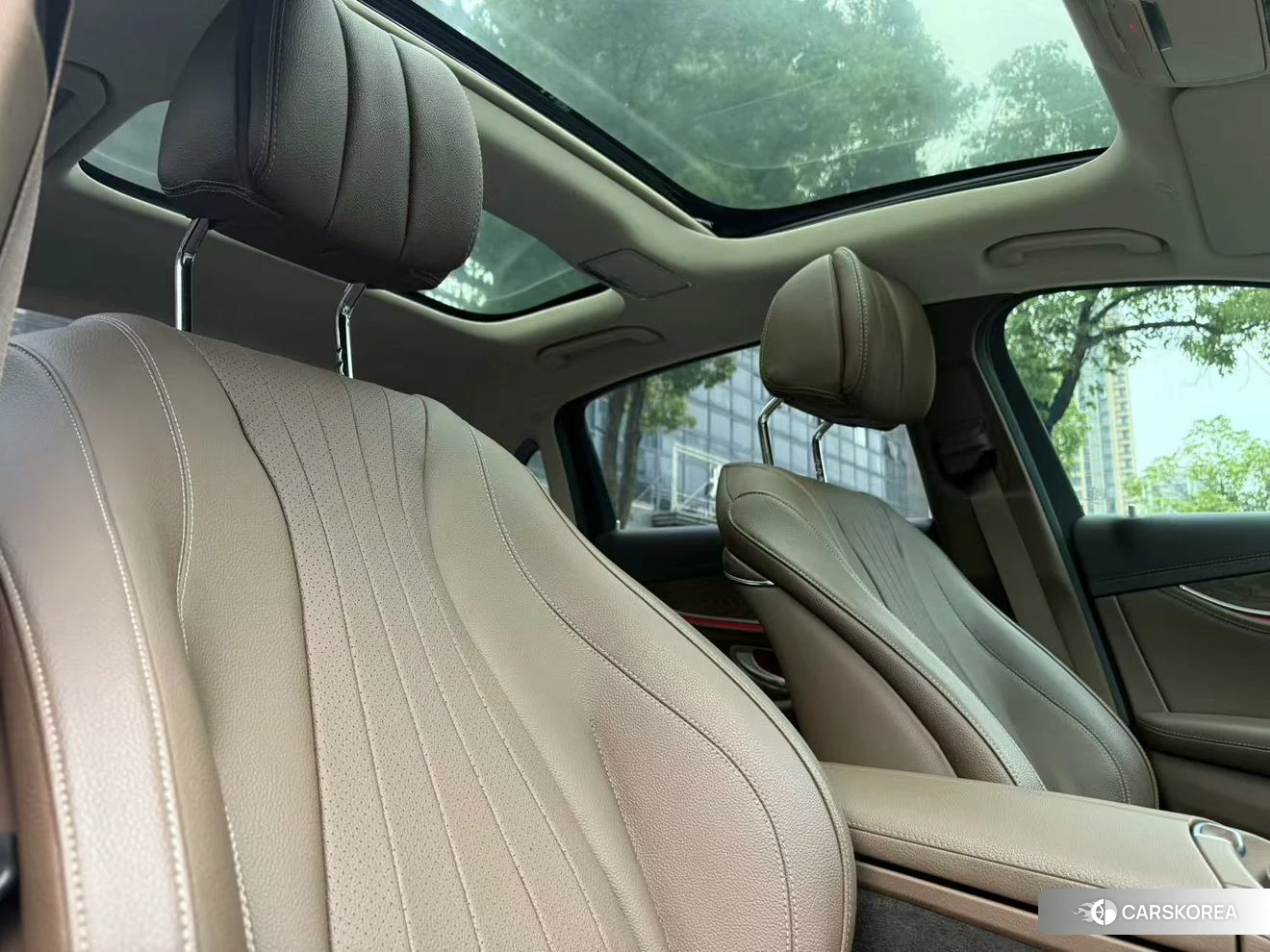 Mercedes-Benz E-Class id 4513490 из Китая 9