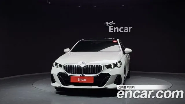 BMW 5 Series (G60) id 2862531 из Кореи 13