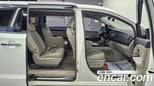 Kia The New Carnival id 2791123 из Кореи 13