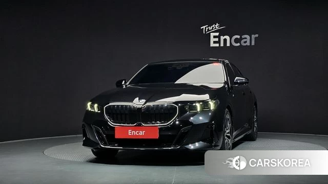 BMW 5 Series (G60) id 4612198 из Кореи 13