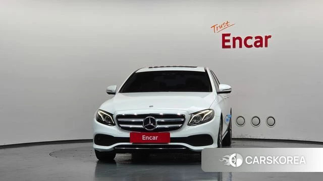Mercedes-Benz E-Class W213 id 4543412 из Кореи 23