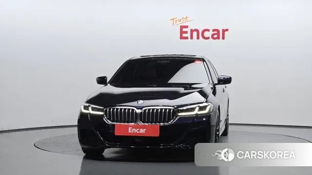 BMW 5 Series (G30) id 3415814 из Кореи 13