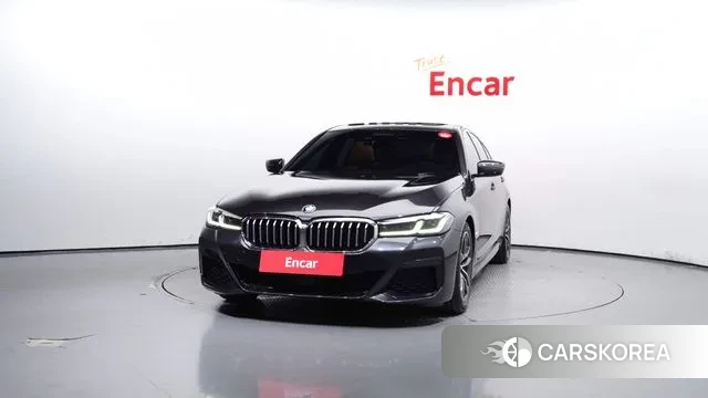 BMW 5 Series (G30) id 3032446 из Кореи 13