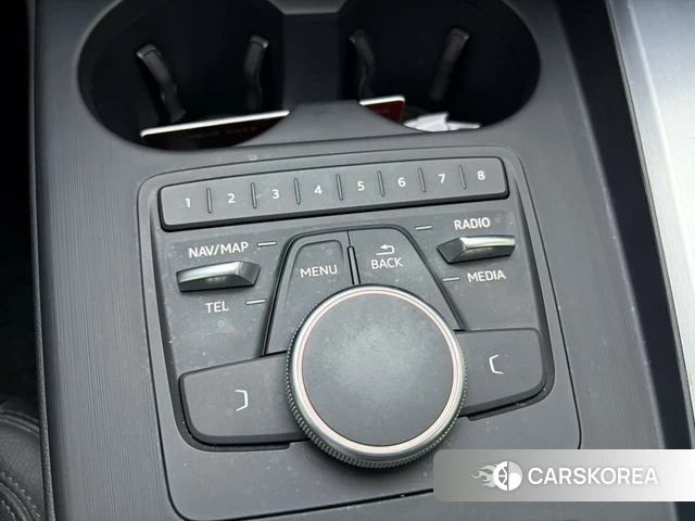 Audi A4L id 4217465 из Китая 13