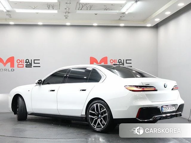 BMW 7 Series (G70) id 4349307 из Кореи 13