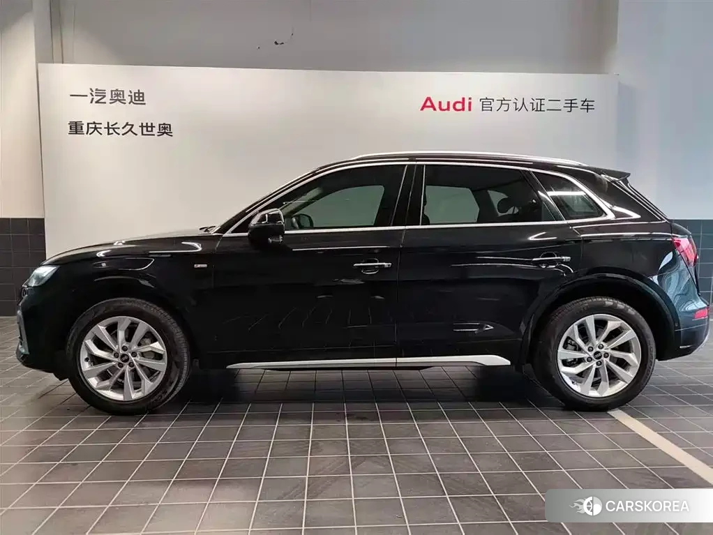 Audi Q5L id 4548237 из Китая 8