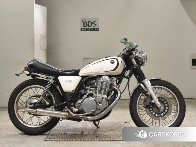 Проданный Yamaha SR 400 2012 из Японии