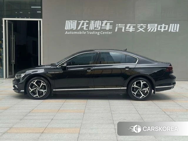 Volkswagen Magotan id 4220597 из Китая 18