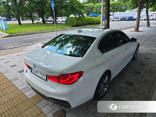 BMW 5 Series (G30) id 4446563 из Кореи 13