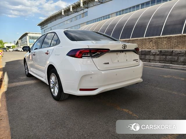Toyota Corolla 2023 Белый из Китая, фото 6