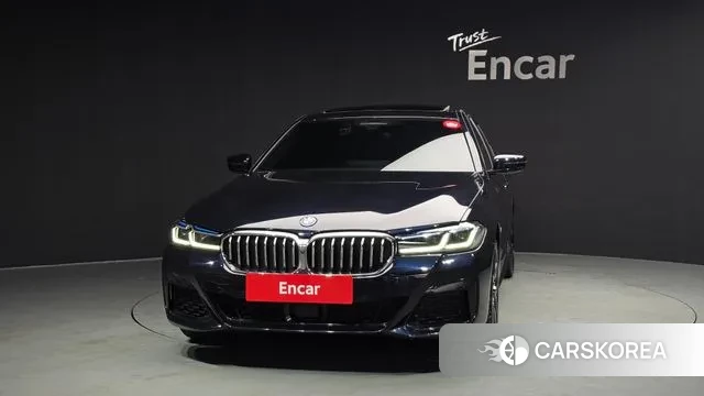 BMW 5 Series (G30) id 3629585 из Кореи 13