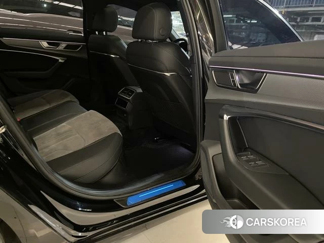 Audi A6L id 4263677 из Китая 8