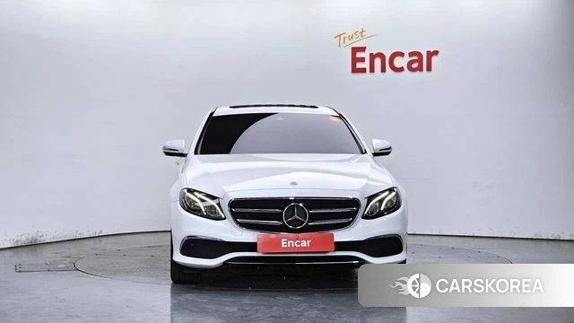 Mercedes-Benz E-Class W213 id 4446782 из Кореи 23