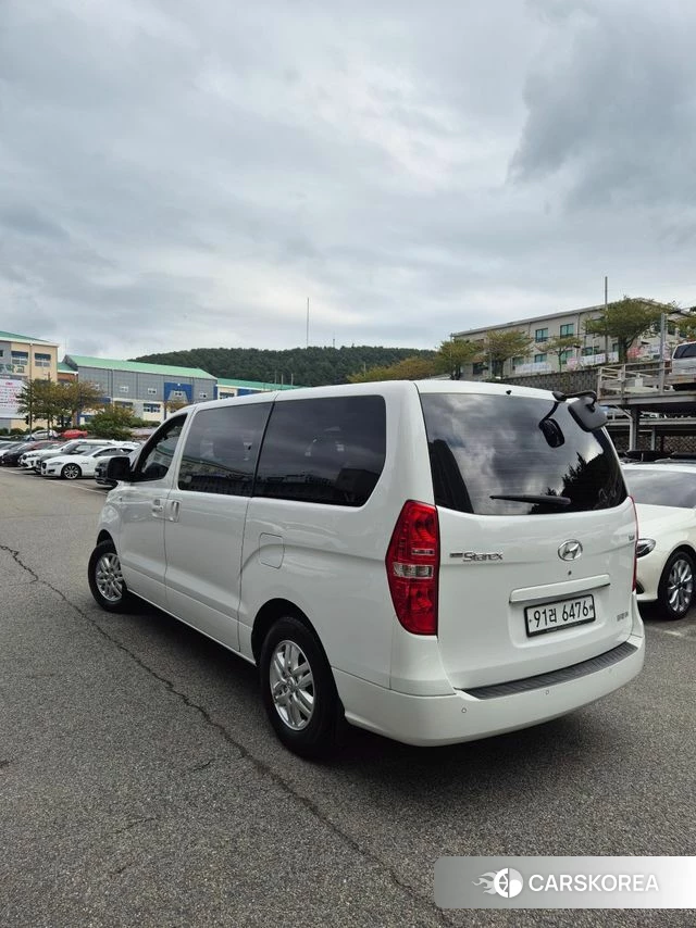 Hyundai The New Grand Starex id 4887327 из Кореи 13