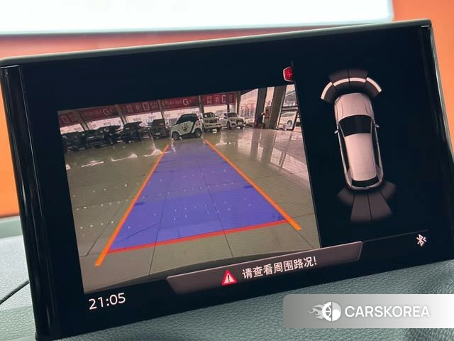 Audi Q2L id 3863658 из Китая 19