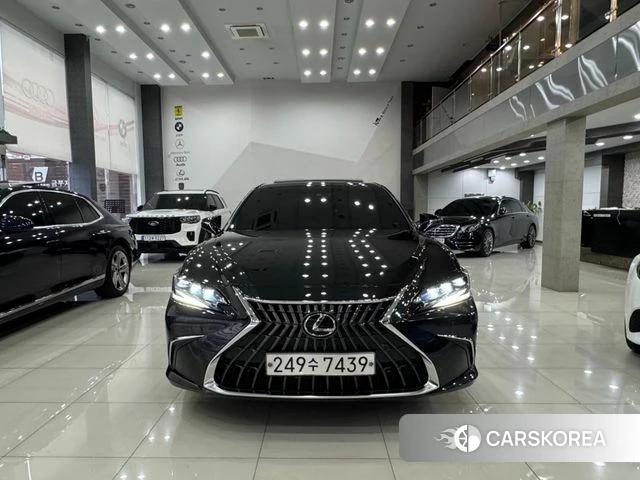 Lexus ES300h 7th generation id 4254968 из Кореи 13