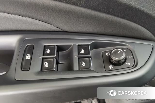 Volkswagen Passat id 4258567 из Китая 17
