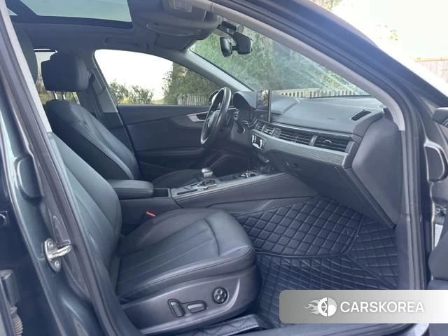 Audi A4L id 4262043 из Китая 9