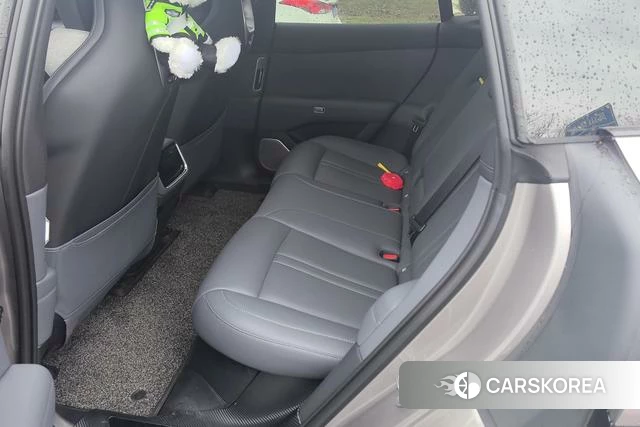 Xiaomi Car Xiaomi YU7 id 3908099 из Китая 10