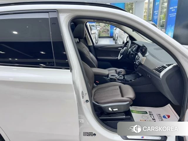 BMW X3 id 4256436 из Китая 22