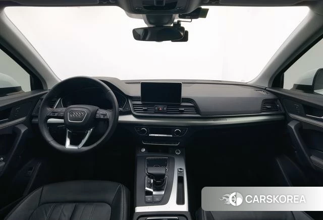 Audi Q5L id 4253100 из Китая 13
