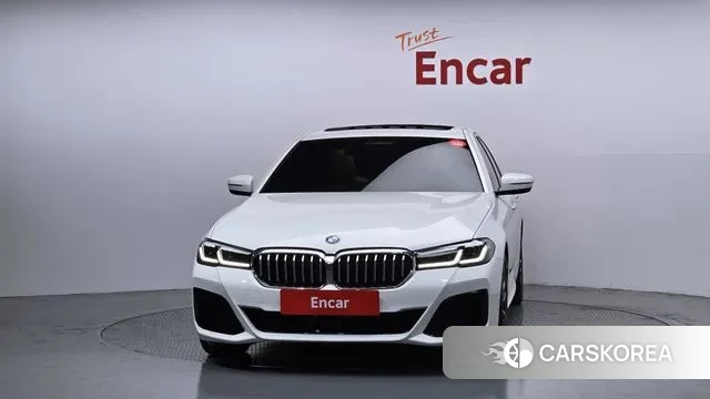 BMW 5 Series (G30) id 3533865 из Кореи 13