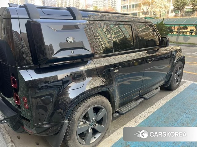 Land Rover Defender (L663) 2025 Черный из Кореи, фото 3