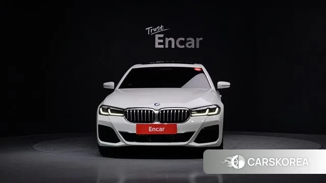 BMW 5 Series (G30) id 3043507 из Кореи 13