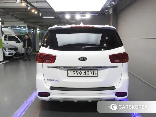 Kia The New Carnival id 3454976 из Кореи 12