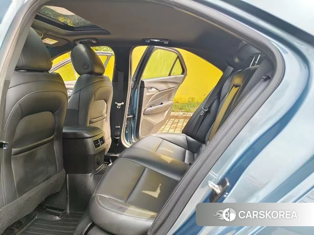 Cadillac CT4 2023 Синий из Китая, фото 3