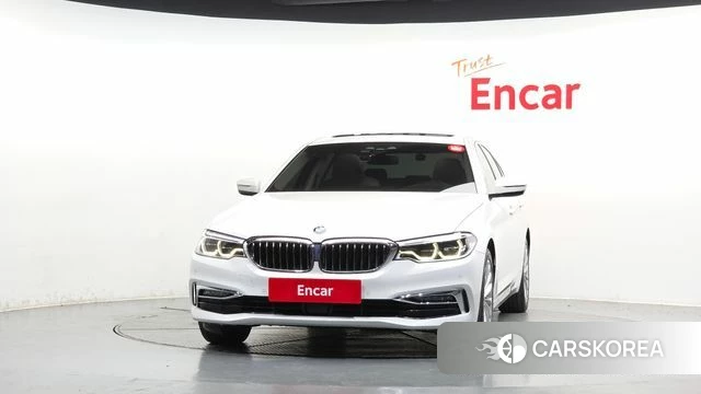 BMW 5 Series (G30) id 4430072 из Кореи 23