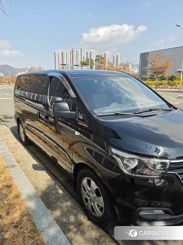 Hyundai The New Grand Starex 2018 Черный из Кореи, фото 3