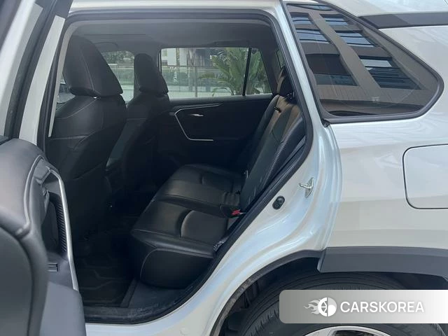 Toyota RAV4 Rongfang 2022 Белый из Китая, фото 3