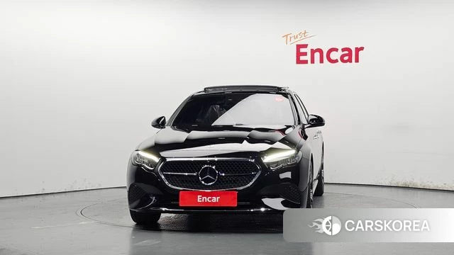 Mercedes-Benz E-Class W214 id 4427009 из Кореи 23