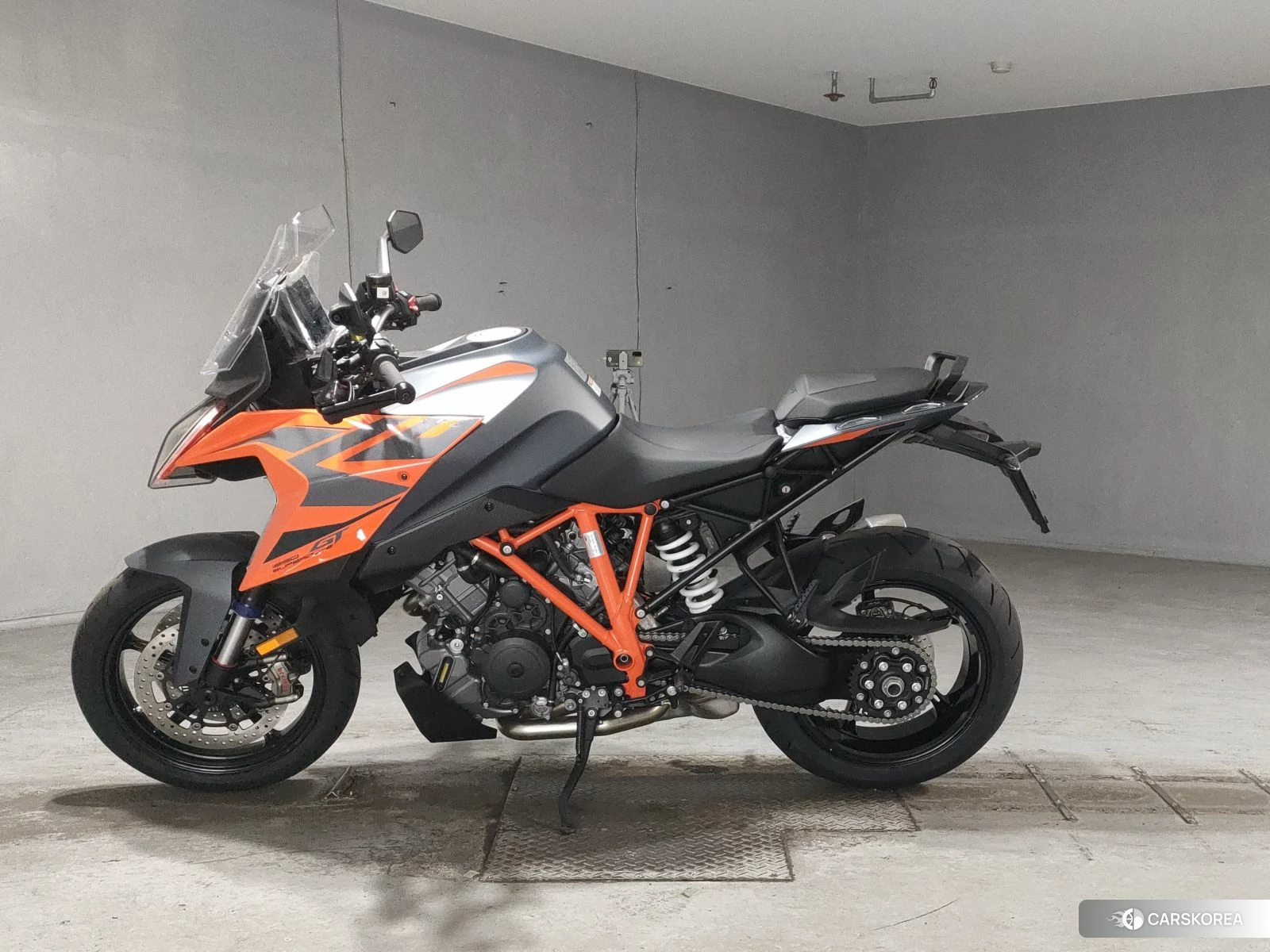 Проданный KTM 1290 SUPER DUKE GT 2023 из Японии, фото 3