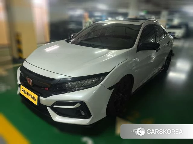 Honda Civic 2021 Белый из Китая, фото 3