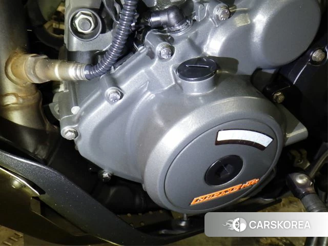 Engine photo