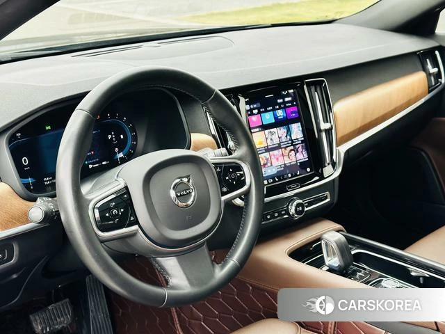 Volvo S90 id 4217379 из Китая 11